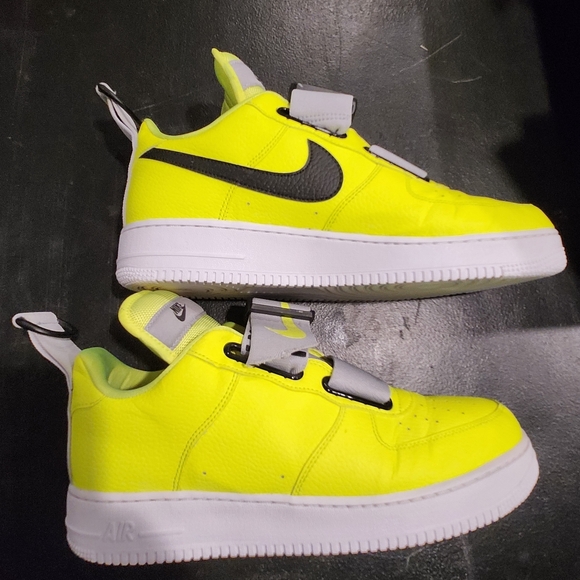 Men Nike Air Force 1 Utility Volt Mens Size US 11 - Picture 2 of 7